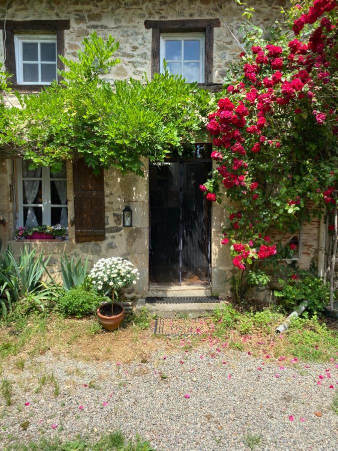 Red Gate Cottage Saulgond Bagian luar foto